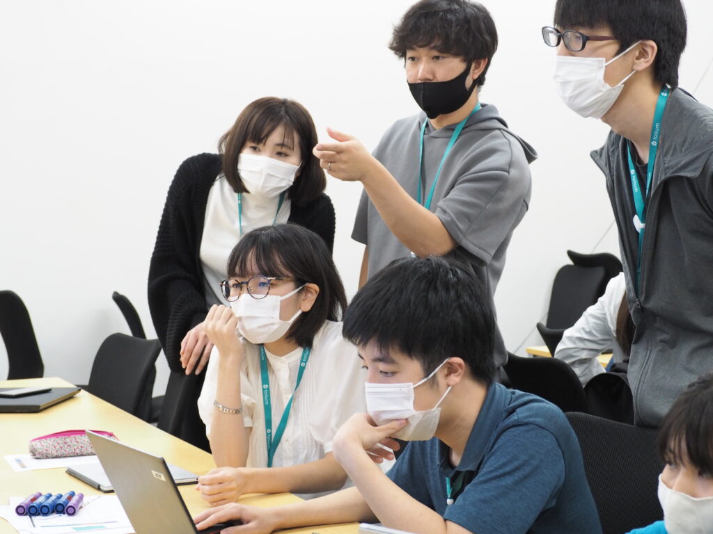 過去に開催した就業体験に参加された学生の様子