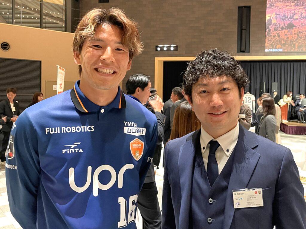 糸原紘史郎選手：ゴールキーパーとして活躍される糸原選手間近で接するその体格からは、ゴールを守る力強さを感じました！